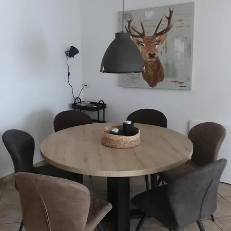 Yako - Center Wagrain