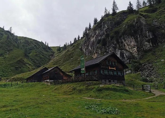 Yako - Center Apartman *